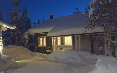 Tunturituuli a: Træ, Sne, Vinter, Sommerhus, Fryser, Hjem, Bjælkehytte, Lærk, Sidespor