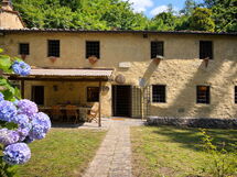 Molin Barletta, Private Pool, Nature - Marliana, T