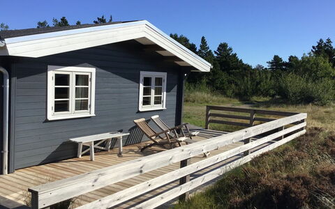 Venild - 1.9Km from the Sea: Loft, Gulvbelægning, Indretning, Etage, Kompositmateriale, Møbel, Udvej, Hotel, Design, Dagslys