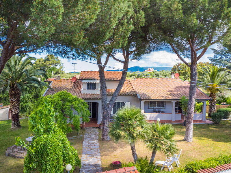Casale Marittimo 400