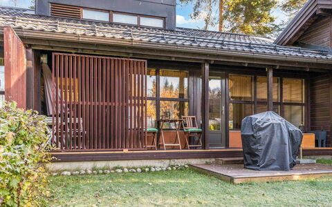 Säästöloma 5 C 10 by Bomba: Møbel, Udendørs Møbler, Stol, Skygge, Udendørs Bord, Stueplante, Gårdhave, Gård, Design, Altan