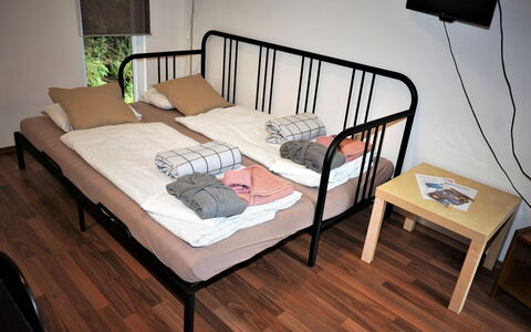 Pod Liščím Kopcem 2+2: Komfort, Produkt, Træ, Gulvbelægning, Indretning, Etage, Bed Frame, Pude, Rektangel, Bygning