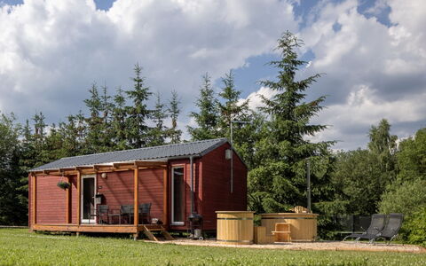 Pod Liščím Kopcem 2+2: Sky, Himmel, Plante, Bygning, Naturlige Landskab, Hus, Træ, Træ, Sommerhus, Sidespor