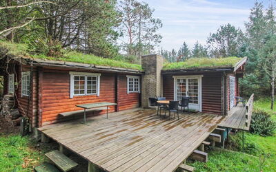 Peadda - 900M from the Sea