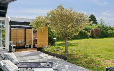 Jeppe - 500M from the Sea