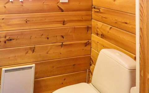 Hyrynpirtti Mökki: Træ, Sommerhus, Hjem, Bjælkehytte, Tømmer, Sidespor, Hårdttræ, Naturmateriale, Garden Bygninger, Hytte
