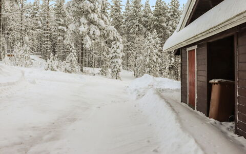 Hyrynpirtti Mökki: Træ, Sommerhus, Hjem, Bjælkehytte, Tømmer, Sidespor, Hårdttræ, Naturmateriale, Garden Bygninger, Hytte
