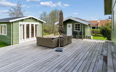 Marlies - 300M from the Sea