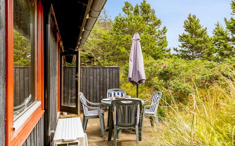 Vemund - 300M from the Sea: Græs, Græs-, Land Lot, Sommerhus, Landdistrikt, Eng, Garden Bygninger, Have, Skur