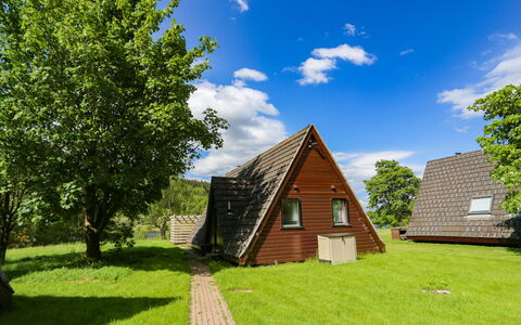 Lothlorien Lodge 4: Sky, Himmel, Plante, Naturlige Landskab, Bygning, Træ, Land Lot, Græs, Hus, Træ