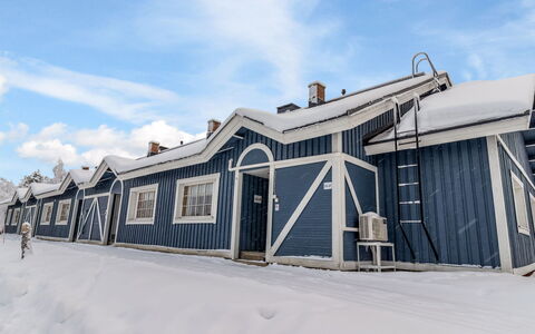 Teerenpesue e 36 Gaissa: Blå, Sne, Vinter, Tag, Arkitektur, Hjem, Fryser, Sidespor, Sommerhus, Hældning