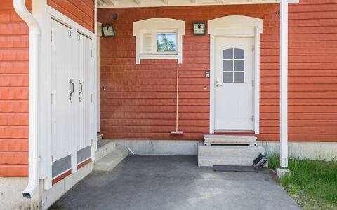 Outapailakka J 8: Træ, Sommerhus, Bjælkehytte, Skov, Skur, Garden Bygninger, Lærk, Woodland, Bejdse