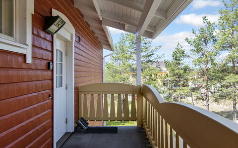 Outapailakka J 12: Træ, Sommerhus, Bjælkehytte, Skov, Skur, Garden Bygninger, Lærk, Woodland, Bejdse
