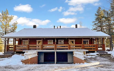 Jytilevi a: Træ, Vinter, Sne, Sommerhus, Fryser, Bjælkehytte, Hårdttræ, Skygge, Tømmer, Lærk
