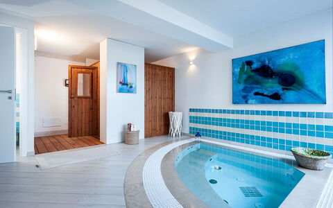 Casa Mareblu - Marina Di Modica, Sicilia: Blå, Vand, Azure, Plante, Dør, Arkitektur, Indretning, Gulvbelægning, Bygning, Etage