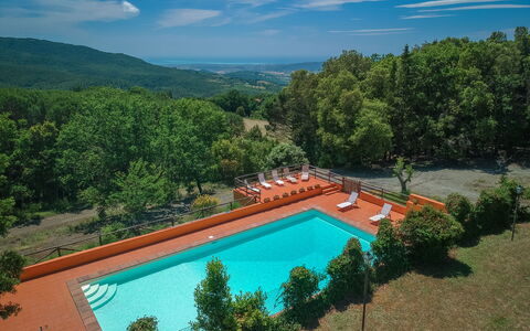 Tenuta De Paoli - Chianni, Pool, Wifi, Privacy, To: Vand, Sky, Plante, Himmel, Svømmepøl, Natur, Azure, Naturlige Landskab, Træ, Fritid