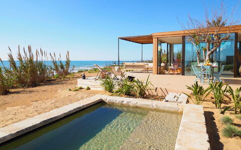 Casa Ninfa - Ispica, Sicilia: Vand, Himmel, Plante, Ejendom, Azure, Arkitektur, Skygge, Fritid, Bygning, Landskab