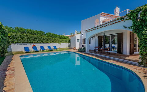 Libertos V4 - Vip Properties: Blå, Estate, Svømmepøl, Hacienda, Villa, Landscaping, Mansion, Eco Hotel, Altan