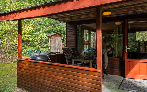 Friis - 100M from the Sea: Træ, Veranda, Bejdse, Hårdttræ, Skygge, Udendørs Struktur, Sommerhus, Garden Bygninger, Dæk, Bjælkehytte