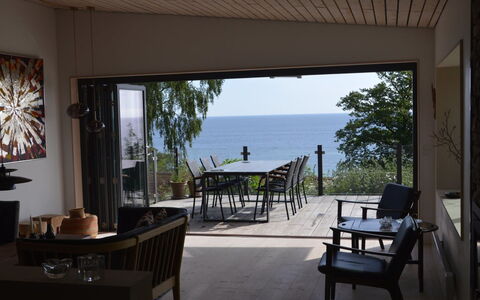 Seetje - 200M from the Sea: Træ, Tag, Arkitektur, Hjem, Hus, Sommerhus, Sidespor, Hårdttræ, Hældning, Estate
