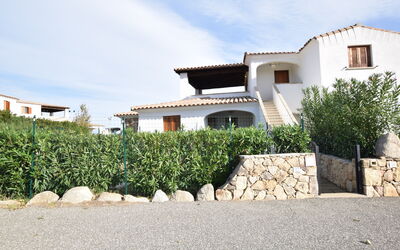 Luisa Apartment In Budoni, Shared Pool