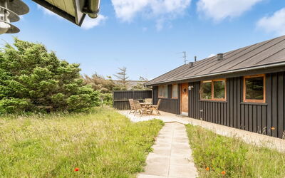 Gidske - 300M from the Sea