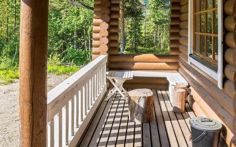 Mötönpesä 2: Sommerhus, Hus, Hjem, Garden Bygninger, Sidespor, Bjælkehytte, Stuehus, Estate, Skur, Gård