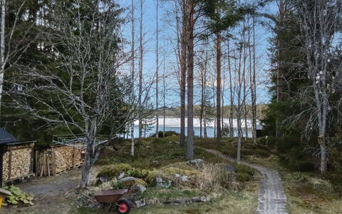 Villa Heikinniemi: Møbel, Indretning, Gulvbelægning, Etage, Bord, Loft, Køkken & Spisebord, Belysning, Stol, Hjem