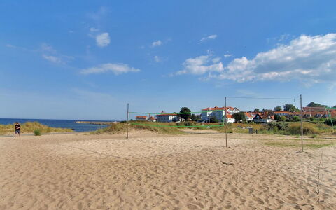 Rossella - 450M from the Sea: Træ, Tag, Arkitektur, Hjem, Hus, Sommerhus, Sidespor, Hårdttræ, Hældning, Estate