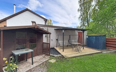 Glenfiddich: Træ, Sommerhus, Dør, Backyard, Have, Gård, Garden Bygninger, Hegn, Skygge, Udendørs Struktur