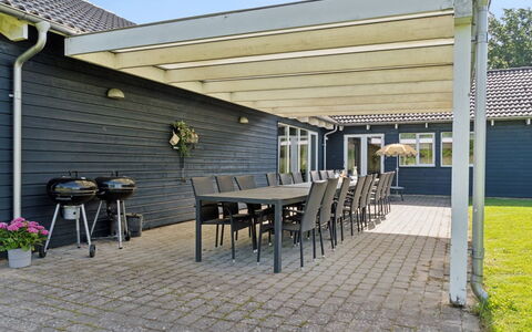 Jelke - 520M from the Sea: Tag, Hus, Hjem, Sommerhus, Dør, Sidespor, Dæk, Veranda, Planke, Hårdttræ