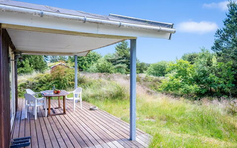 Jakko - 2.6Km from the Sea: 