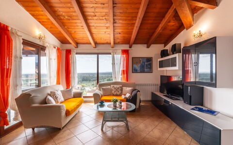 Sea View: Couch, Møbel, Ejendom, Bord, Bygning, Orange, Træ, Stue, Komfort, Belysning