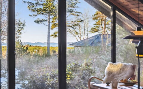Fietje - 200M from the Sea: Sne, Vinter, Træ, Sommerhus, Hus, Tag, Hytte, Hjem, Fryser, Bjælkehytte