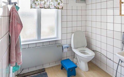 Lehtola: Træ, Gulvbelægning, Etage, Møbel, Trægulve, Indretning, Køjeseng, Værelse, Bejdse, Hårdttræ