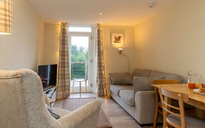 1 Railway Cottage
