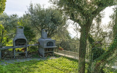 Apartment With Sea View, Private Garden, Bogliasco