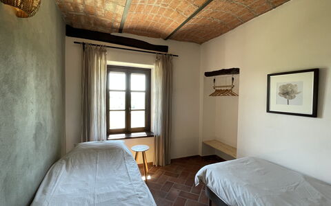 Casa 'il Nocciolo': Møbel, Ejendom, Bygning, Komfort, Træ, Indretning, Arkitektur, Vindue, Billedramme