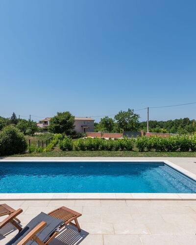 Villa Tola