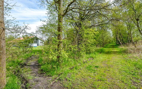Bjart - 1.5Km from the Sea: Indretning, Loft, Lejlighed, Gulvbelægning, Møbel, Etage, Værelse, Belysning, Hjem, Couch