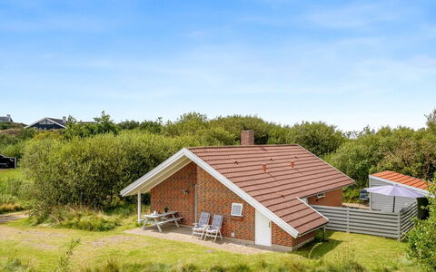 Danica - 500M from the Sea: Loft, Gulvbelægning, Indretning, Etage, Kompositmateriale, Møbel, Udvej, Hotel, Design, Dagslys