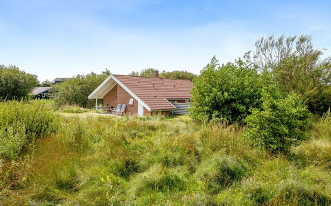 Danica - 500M from the Sea: Loft, Gulvbelægning, Indretning, Etage, Kompositmateriale, Møbel, Udvej, Hotel, Design, Dagslys