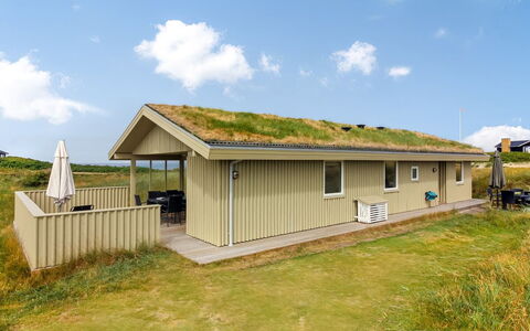Pinja - 400M from the Sea: Hus, Tag, Hjem, Sommerhus, Skur, Garden Bygninger, Sidespor, Gård, Bjælkehytte, Hytte