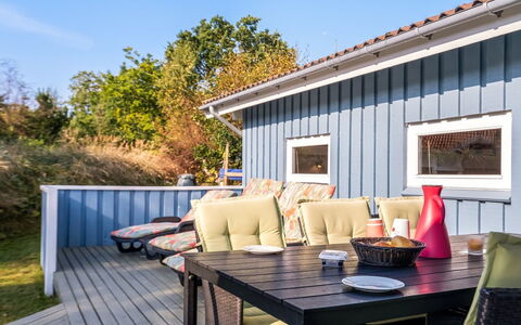 Amai - 100M from the Sea: Træ, Hjem, Veranda, Dæk, Hårdttræ, Tag, Bejdse, Trægulve, Eco Hotel