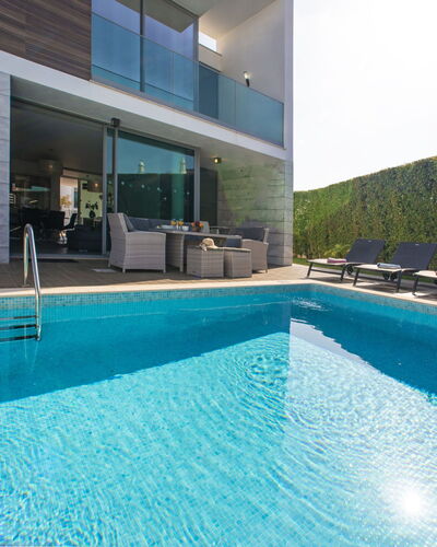 Pires - Vip Properties