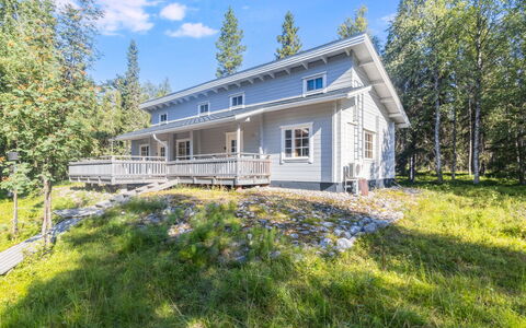 Pohjaslahdentie 17 a: Træ, Bygning, Hus, Hjem, Tag, Sommerhus, Land Lot, Sidespor, Estate