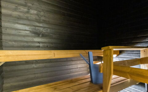 Sun &Amp; Skivillas 5. (3Mh): Møbel, Indretning, Gulvbelægning, Etage, Bord, Loft, Køkken & Spisebord, Belysning, Stol, Hjem