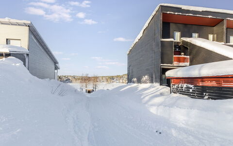 Sun &Amp; Skivillas 5. (3Mh): Møbel, Indretning, Gulvbelægning, Etage, Bord, Loft, Køkken & Spisebord, Belysning, Stol, Hjem