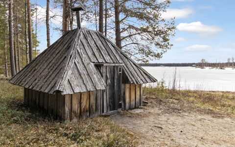 Kelopirtti: Træ, Sidespor, Sommerhus, Hus, Hjem, Planke, Garden Bygninger, Bjælkehytte, Hårdttræ, Veranda