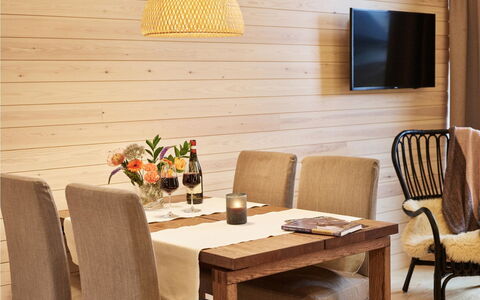 Hako a: Landdistrikt, Hill Station, Landsby, Bjergkæde, Dal, Bjerglandsby, Alps, Eco Hotel, Altan, Hotel